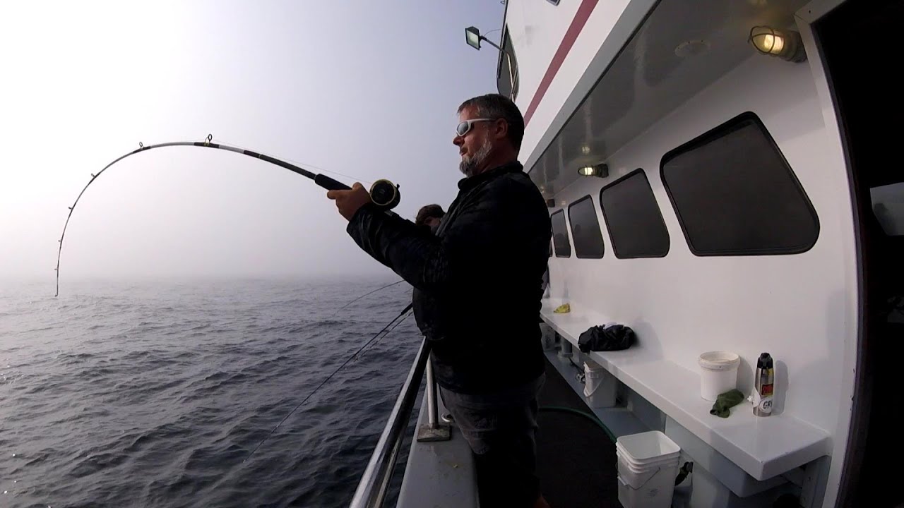 Long Island Party Boat Fishing - Laura Lee Express - YouTube