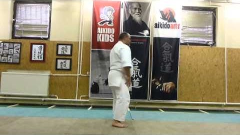 ikkyo undo/ 2directions  zengo két irány [TUTORIAL] Aikido empty hand basic technique