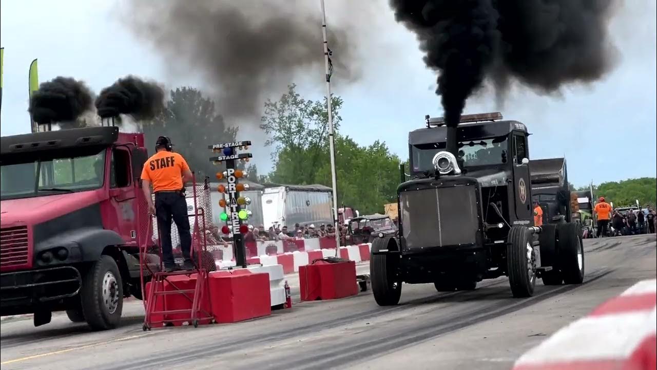 Big rig drag racings YouTube