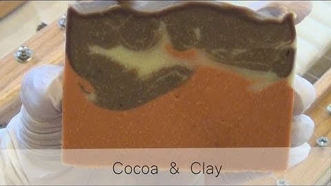 * Soap Colored with Cocoa Powder & Moroccan Red Clay * How to Naturally Color Cold Process Soap *