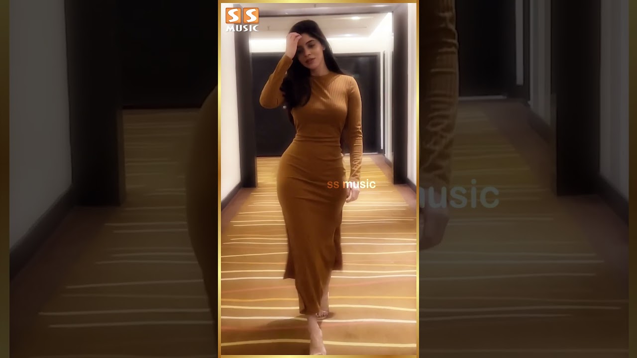 Divyabharathi 💥😍 Confidence on the runway, Elegance in every step. ✨