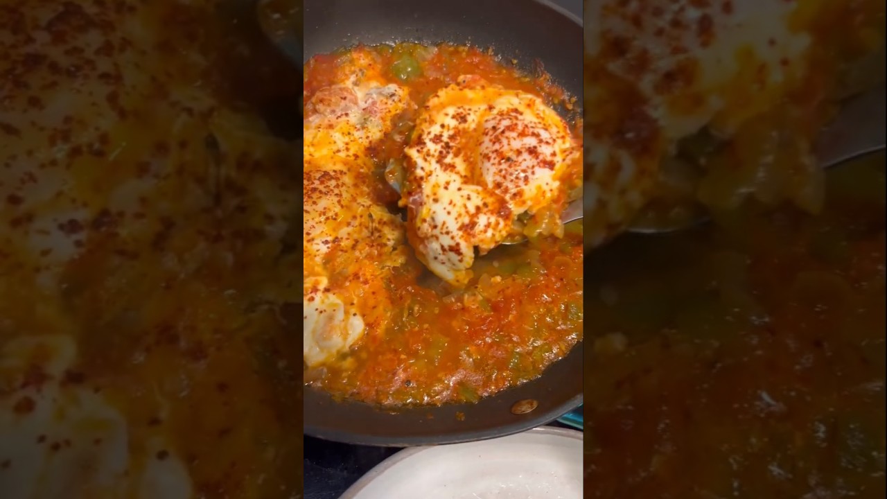 Kahvaltının Yıldızı: Ev Usulü Melemen 🍅🍳 | Simple Turkish Menemen 