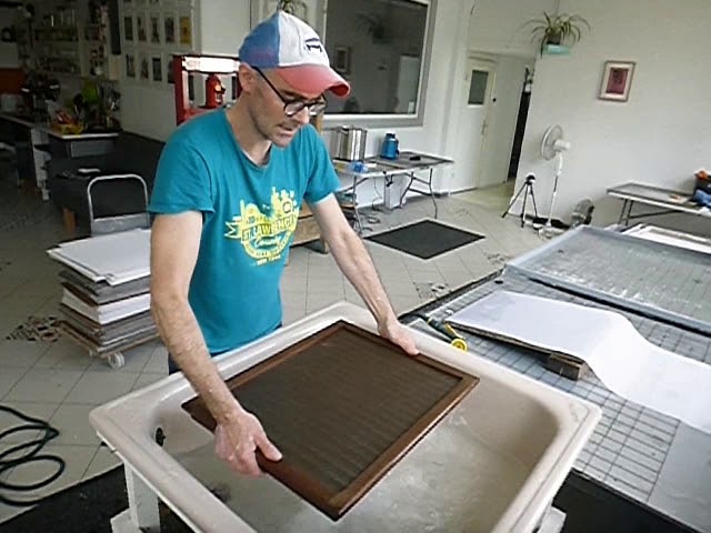 Make Your Own SEED PAPER  with TP! · Arnold Grummer's Paper Making