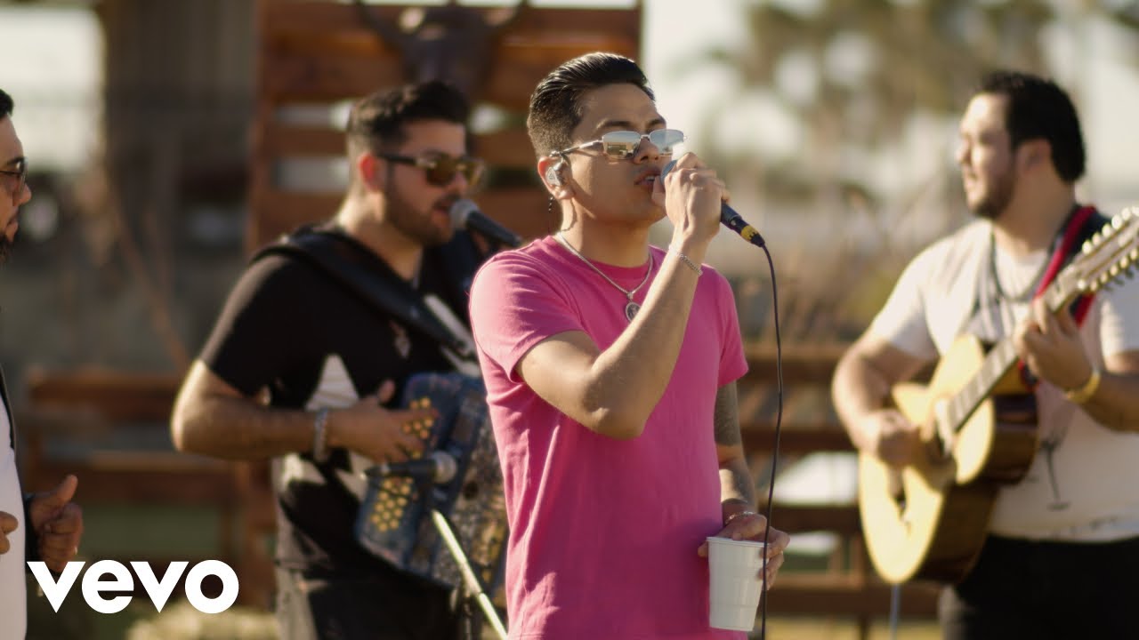 Virlán García, Tino Acosta - El Gallinero (En Vivo)