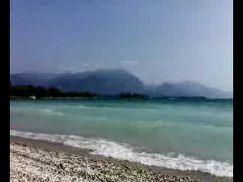 Lago Di Garda Manerba Del Garda Vista Dalla Spiaggia Pisenze