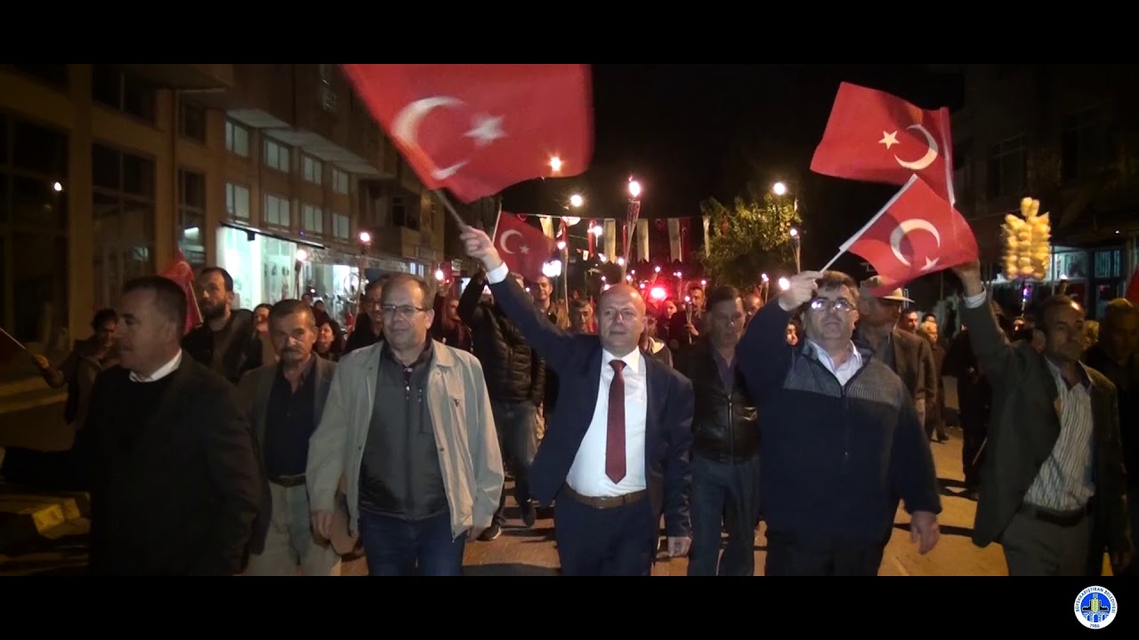 Büyükkarıştıran 29 Ekim Cumhuriyet Bayramı Kultlamaları.