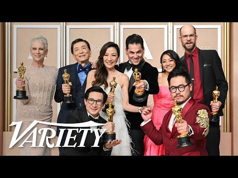 The Daniels - Best Picture 'Everything Everywhere' - Full Oscar Backstage Pressroom Speech