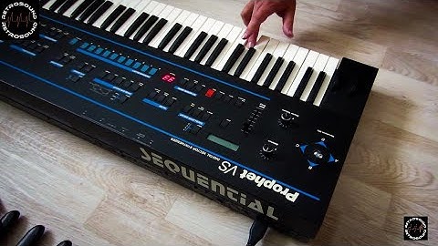 The Sequential Prophet VS Synthesizer (1986) Synthwave
