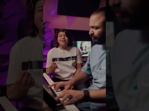 سنتين وأنا أحايل فيك