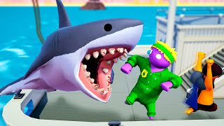 Fighting SHARKS While our Ship Sinks - Gang Beasts (Funny Moments) screenshot 1