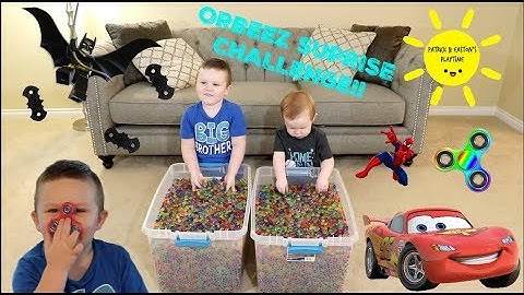 GIANT ORBEEZ SUPRISE CHALLENGE!!