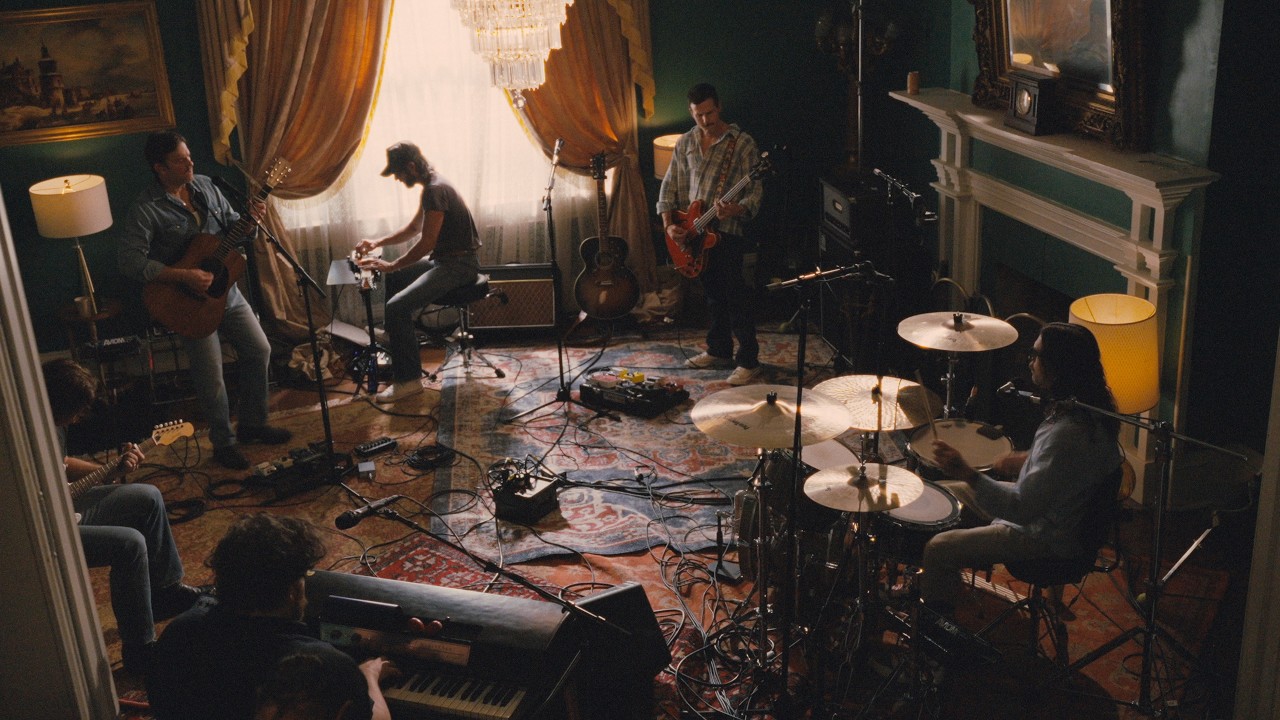 Kings of Leon - My Whole World (Live)