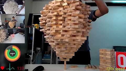 Person Builds Mind-Blowing Jenga Tower On Top Of One Wooden Piece - 1199230