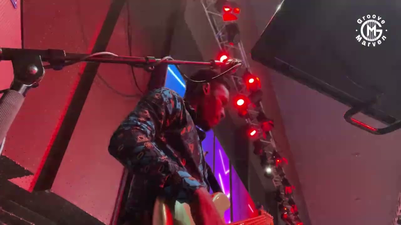 Groove Marven’s bass cam Sunday live #bosscentral #gospelmusic #fender #groove #irig 