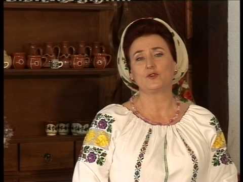 Oltita Todirca - Of mama strainatatea festival of lights