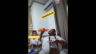 Tomando Dois Litros De Refrigerante