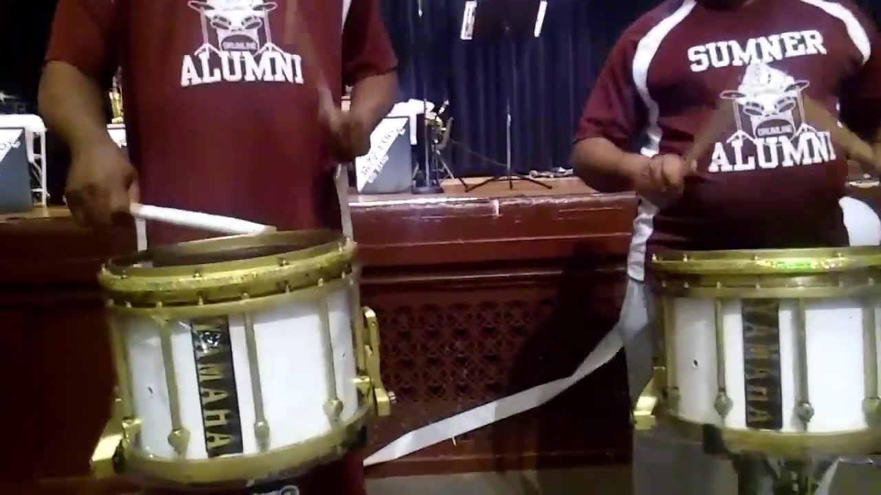 Sumner Alumni Drumline St. Louis - YouTube