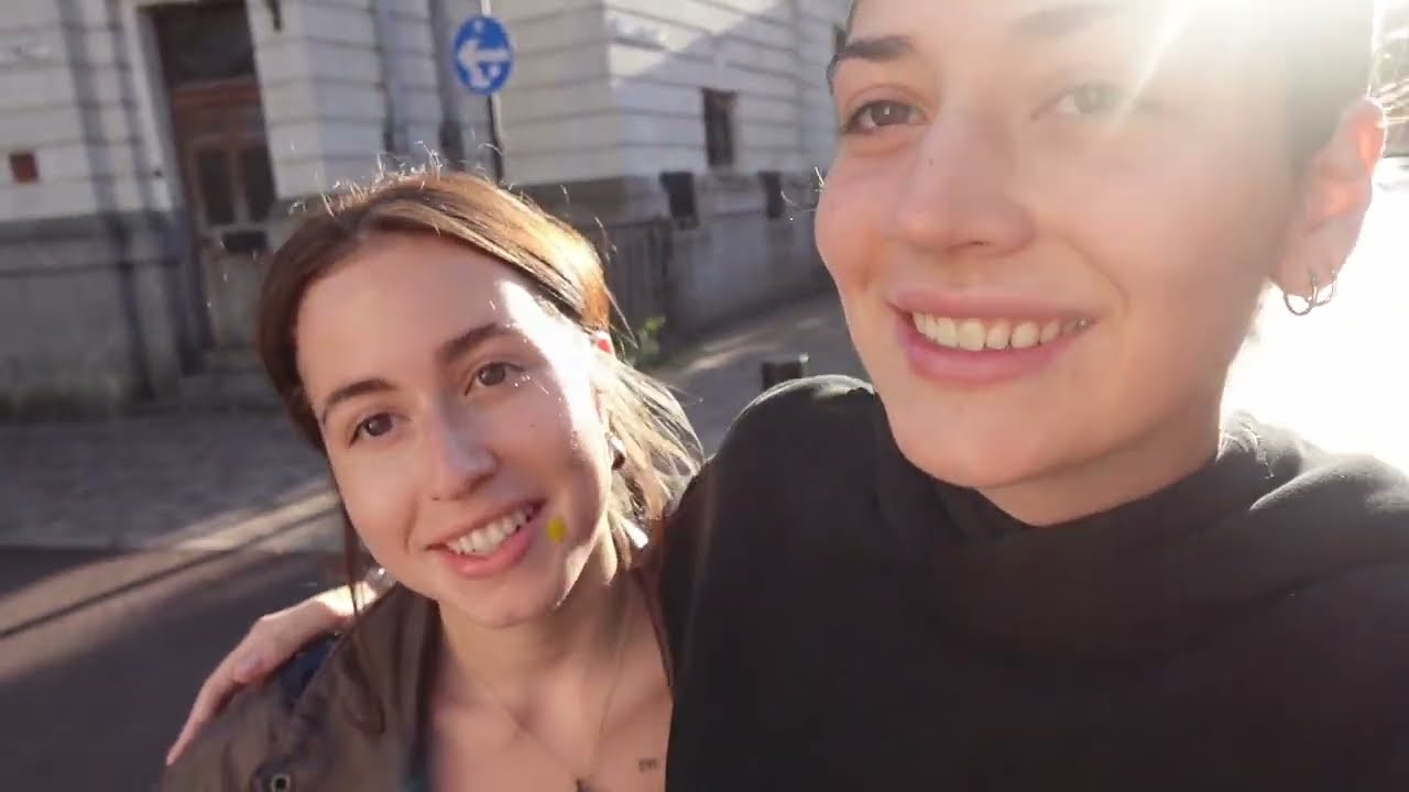 Long Distance GF Reunion in London + Charli XCX Surprise at the Airport