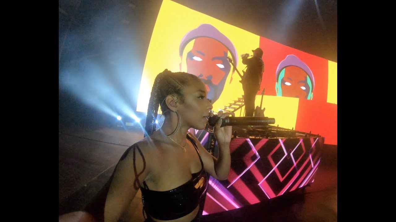 THE BLACK EYED PEAS! Gin & Juice TV get EXCLUSIVE BACKSTAGE PASS to at