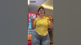 Natsoto - Curvy Model Plus Size Fashion | Bio, Age, Career, Lifestyle