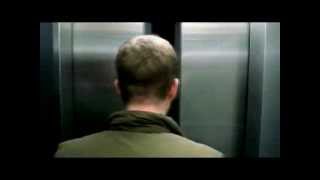 Прикол - Замуровали в Лифте