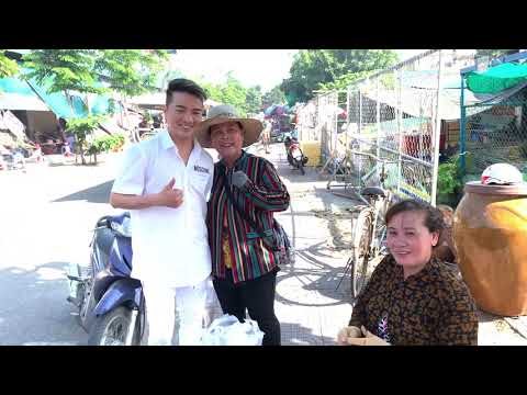 Video Đàm Vĩnh Hưng đi mua chè bị dàn fan ruột úp sọt và cái... - youtube