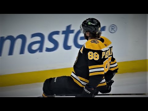 Pastrnak scores tiebreaker in 3rd period, Bruins defeat Devils