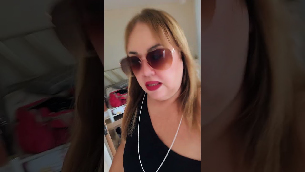 Postando aqui também gostei rs 😁🙏😘