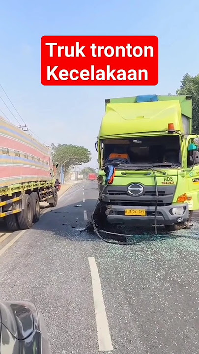 Truk Tronton Kecelakaan#shorts #excavator #beko #trailer #truck #shortvideo