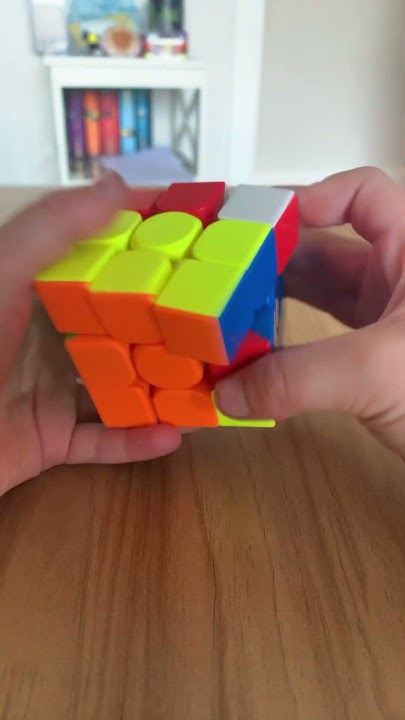 Sledge Hamer #cubing #rubikscube #moyu #cube - YouTube