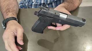 Smith and Wesson model 910 !