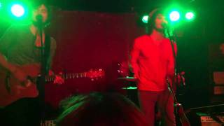Video thumbnail of "The Icarus Account - Favorite Girl (live)"