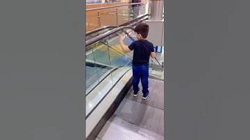 Woahh 🤣 #shorts #loop #transition #wow