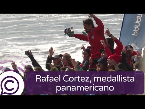 Rafael Cortez, medallista panamericano en surf