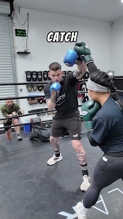 How to Defend The 1 - 2 #boxing