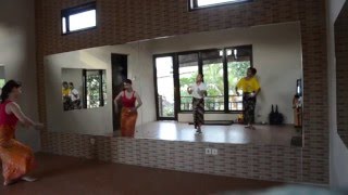 Balinese Gabor rehearsal with Mekar Bhuana Conservatory