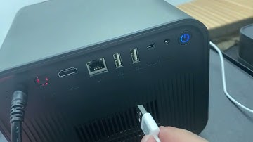 How to operate BYINTEK R80 iPhone wired screen projection?