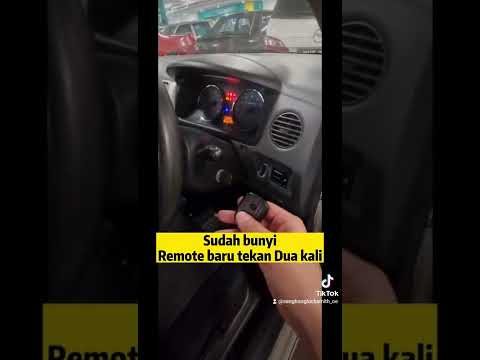 Video: Cara Mengganti Selang Radiator yang Bocor: 14 Langkah (dengan Gambar)