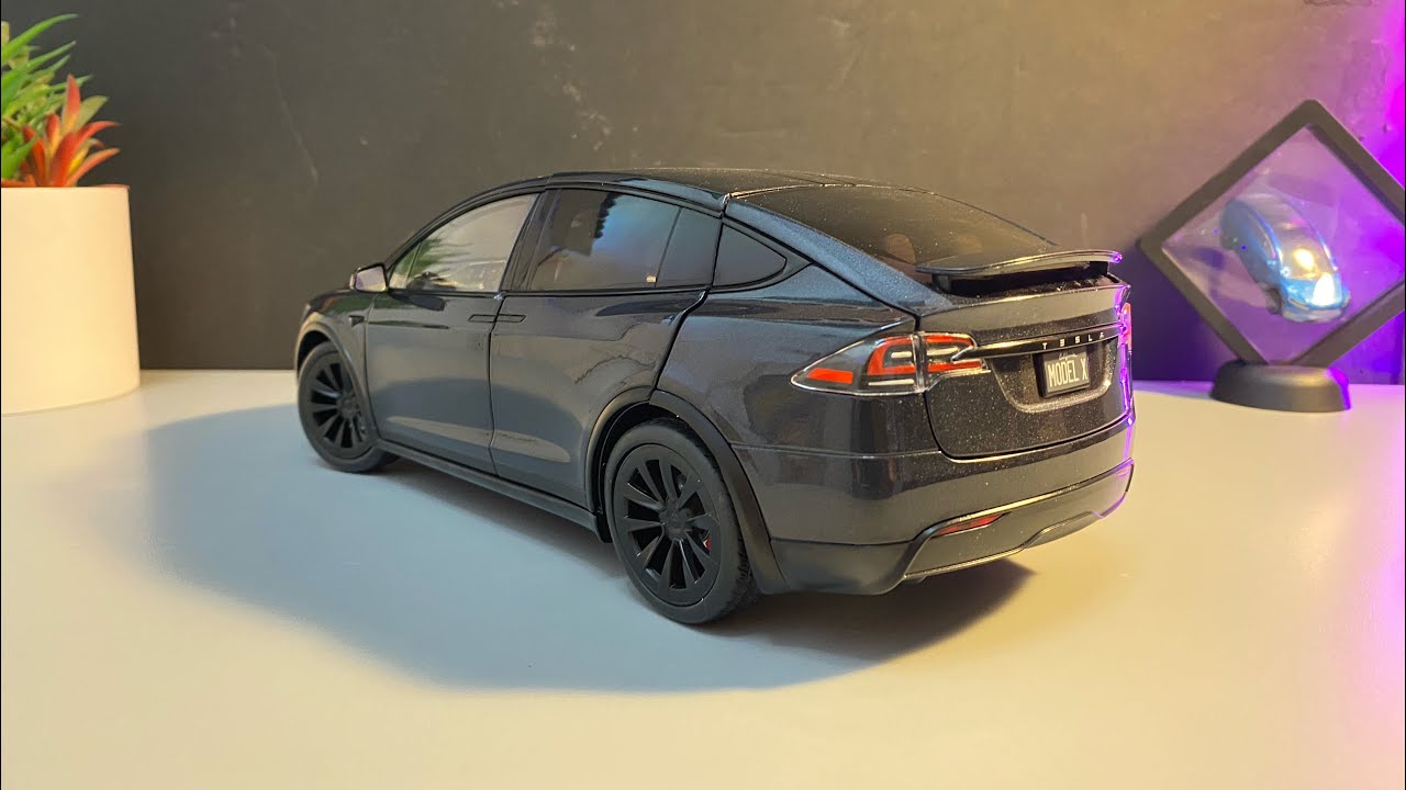 Tesla Model X Plaid! - YouTube