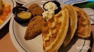 I taked breakfast at IHOP Bronx with Marlin family BenoaraBenu
