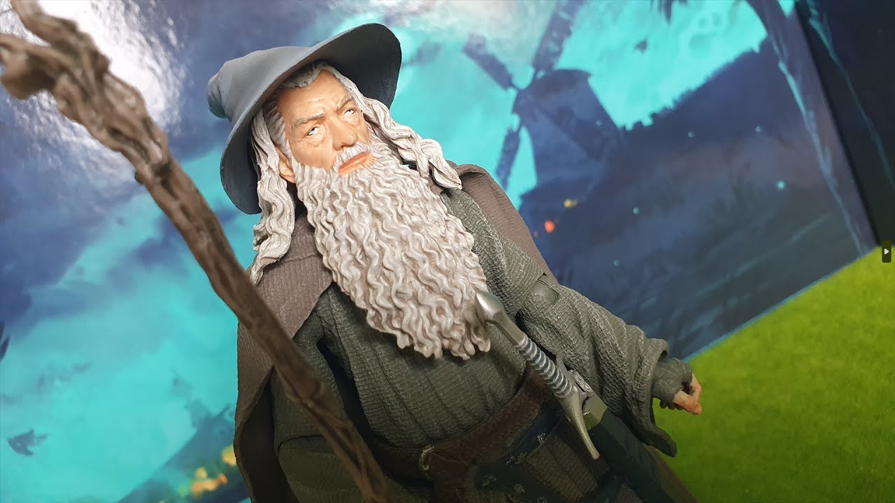 Lord Of The Rings Gandalf Diamond Select Action Figure Review