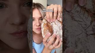 Mein erstes SAUERTEIGBROT! 😱#dominokati #howtodo #sauerteig
