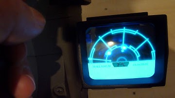 Master Replicas Alien Motion Tracker