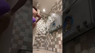Quick Express Shower At The Gym