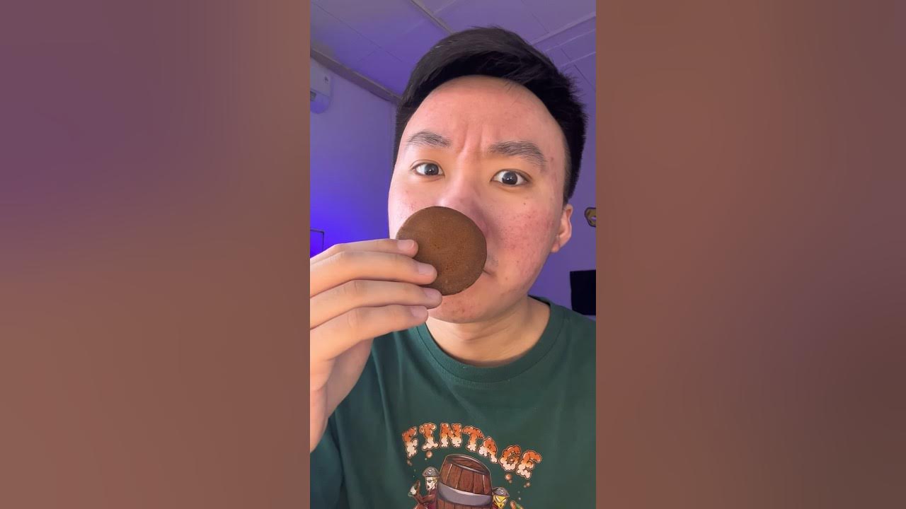 beli kue doraemon ?? beli kue doraemon ??