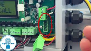 Wiring and Daisy Chaining to Controllers