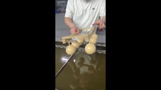 Plastic Christmas ball wood grain water transfer printing processing