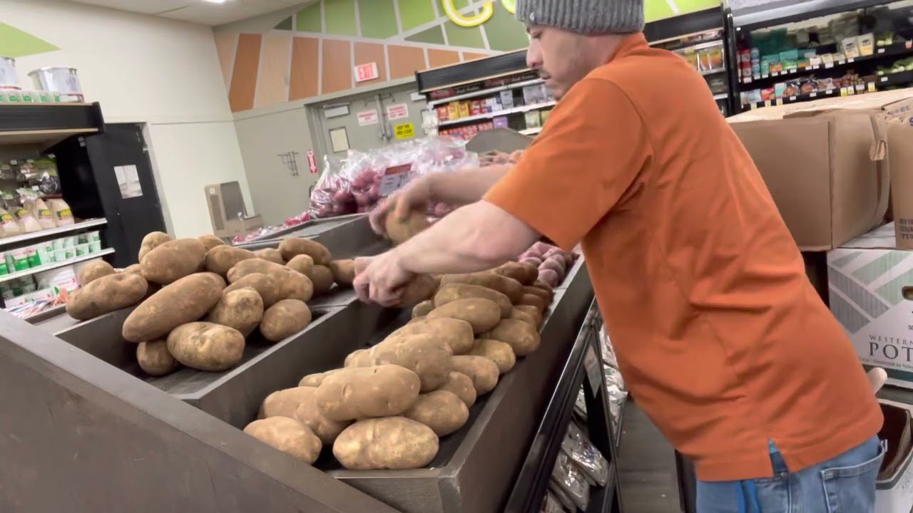 How to rotate bulk russet potatoes in the produce department 100% rotation