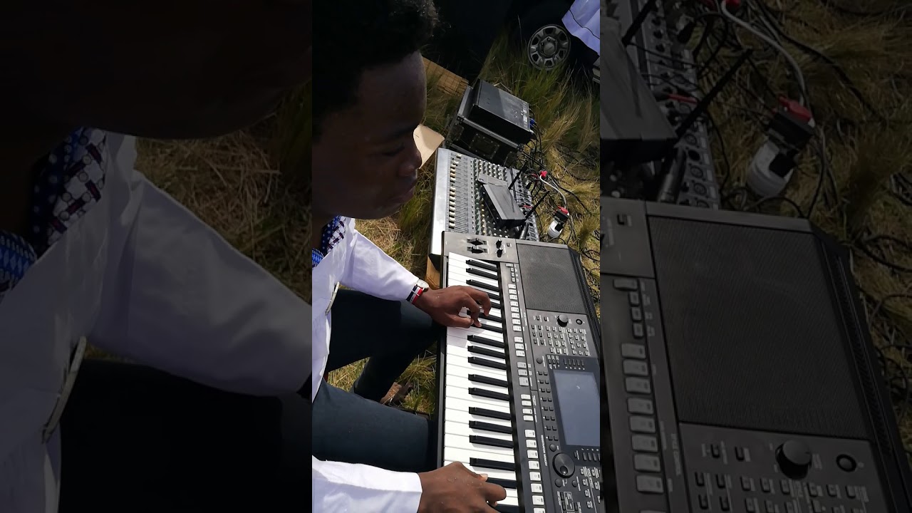 Shembe:  Mshu Ncube Ft Bhekani Mdletshe  Ngiyeza Nkosi Mina Ngedwa