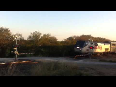 Justin, Texas - Amtrak 822 "Heartland Flyer" - 10/...